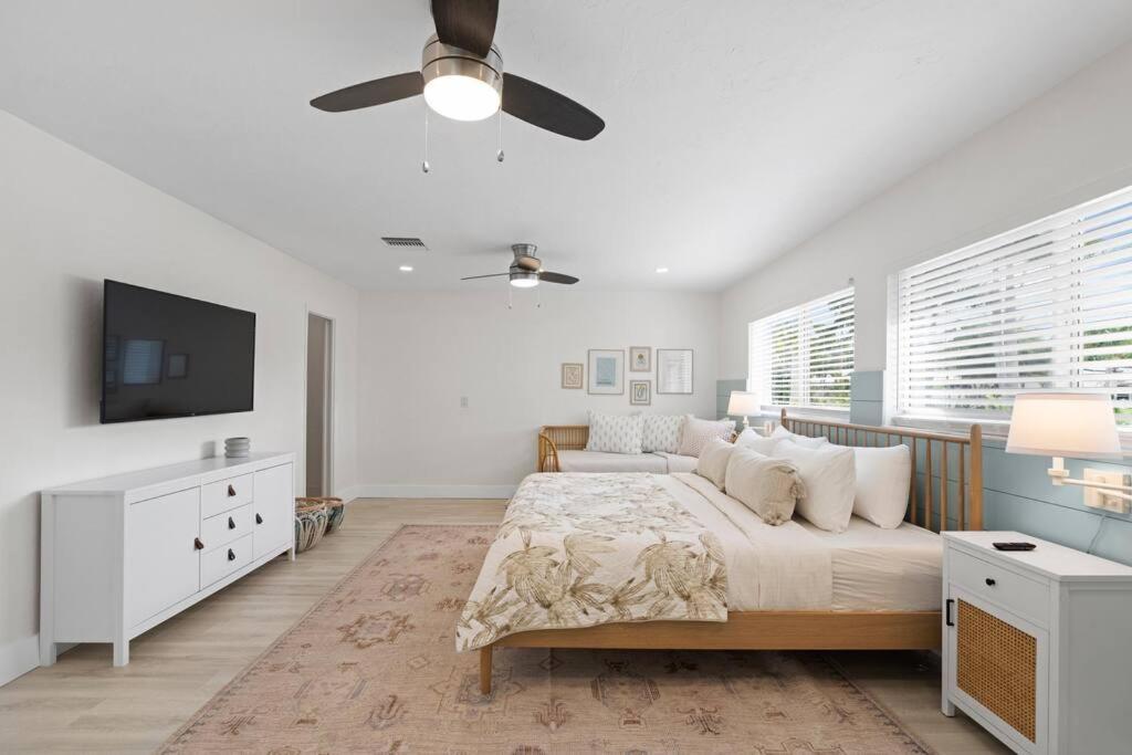 Waterfront-Heated Pool-Mini Golf-Game Room-2Mi Beach Fort Lauderdale Eksteriør bilde