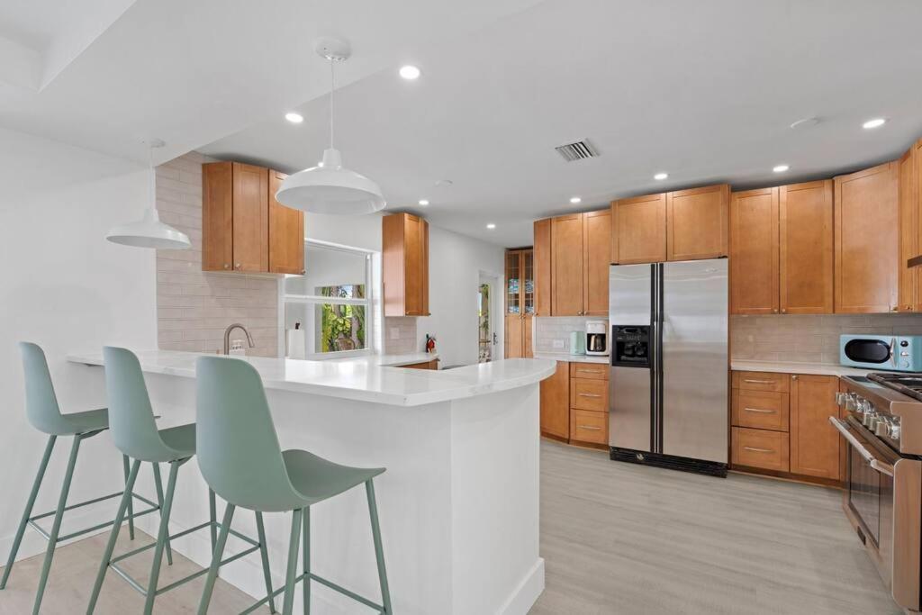 Waterfront-Heated Pool-Mini Golf-Game Room-2Mi Beach Fort Lauderdale Eksteriør bilde