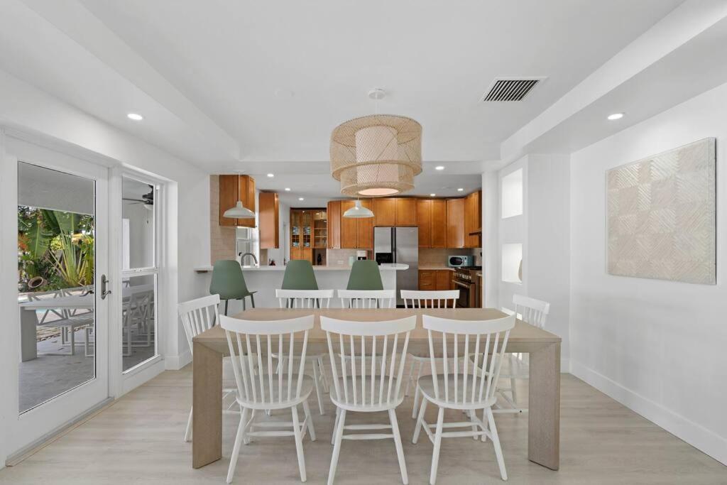 Waterfront-Heated Pool-Mini Golf-Game Room-2Mi Beach Fort Lauderdale Eksteriør bilde