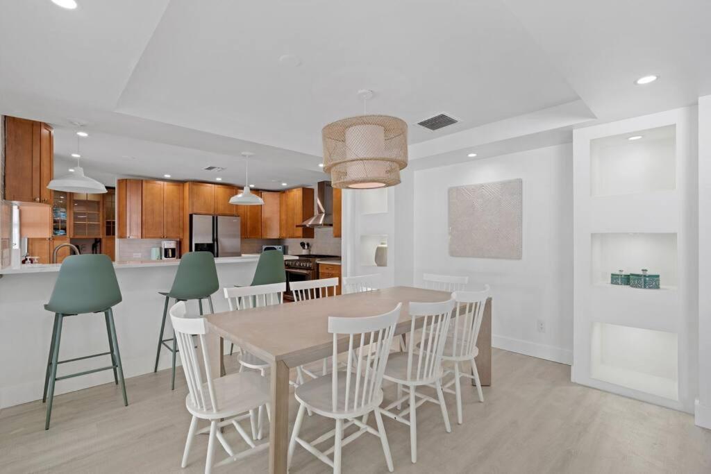 Waterfront-Heated Pool-Mini Golf-Game Room-2Mi Beach Fort Lauderdale Eksteriør bilde