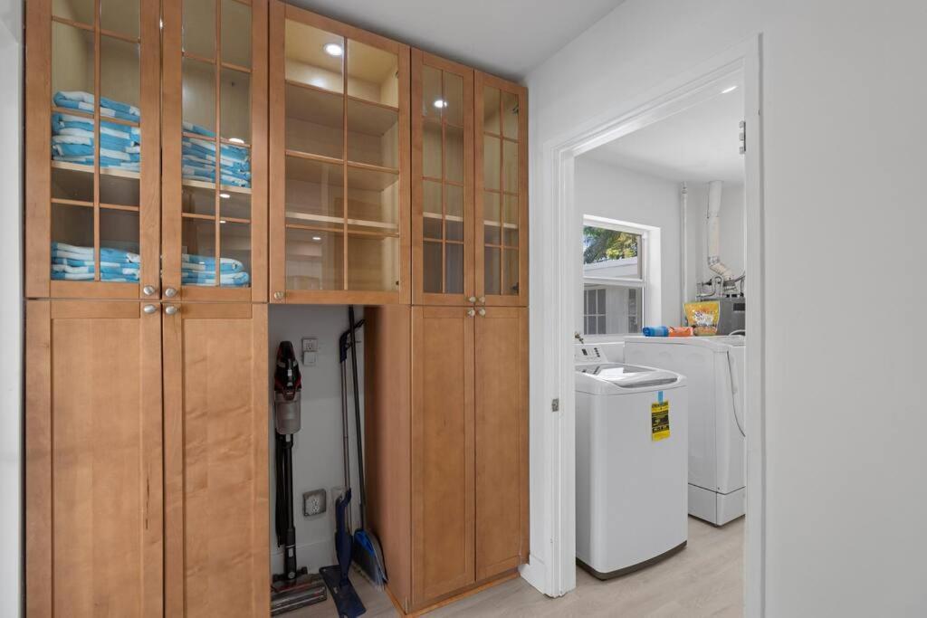 Waterfront-Heated Pool-Mini Golf-Game Room-2Mi Beach Fort Lauderdale Eksteriør bilde